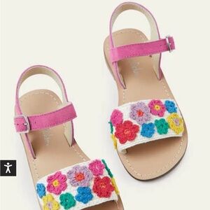 NWOT Mini Bodwn-Crochet Sandals, Multi Flowers Size EU34-US2.5